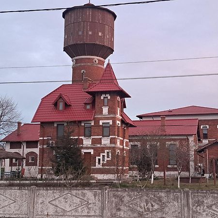 Apartament 2 Camere Semidecomandat "La Gicu" Сулина Экстерьер фото